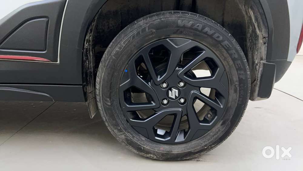 Maruti Suzuki Fronx Delta Plus 1.2 Ags, 2024, Petrol