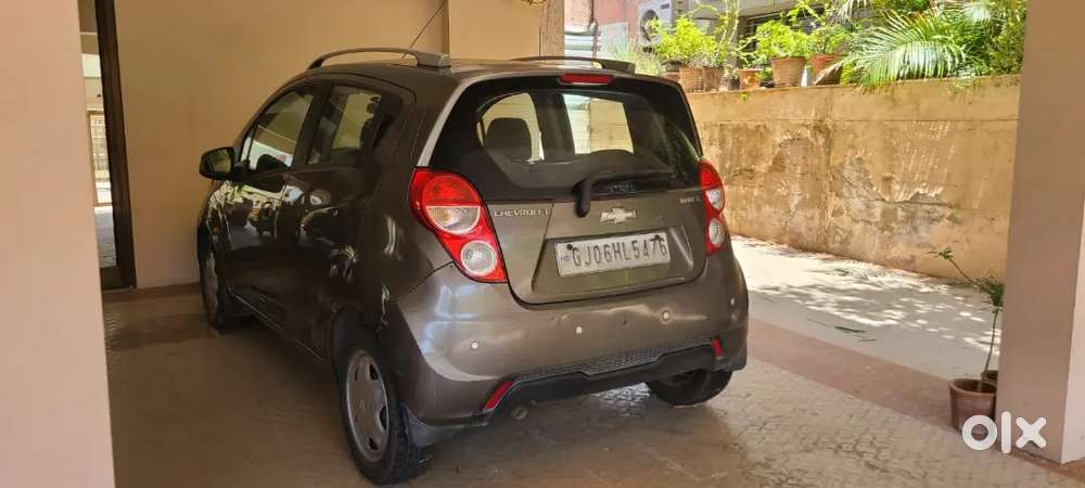 Chevrolet Beat Petrol 2015