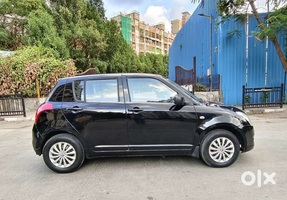 Maruti Suzuki Swift Vxi Bsiv, 2011, Petrol