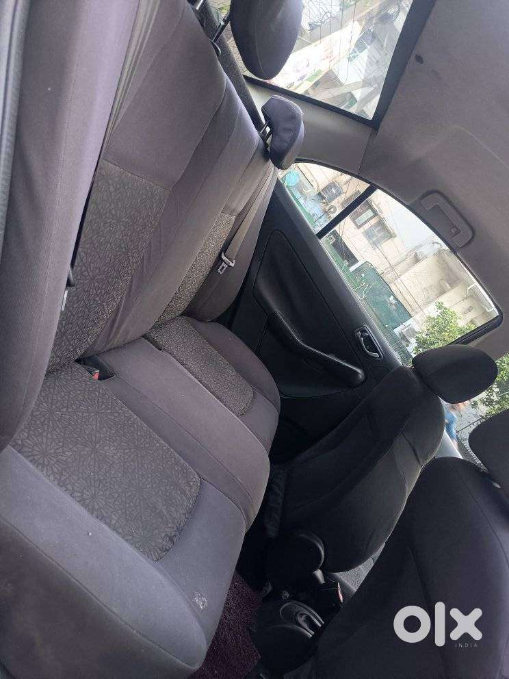Tata Zest Revotron 1.2 Xt, 2015, Petrol