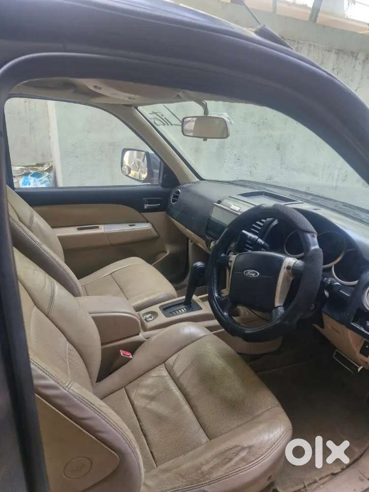 Ford Endeavour Diesel 2010