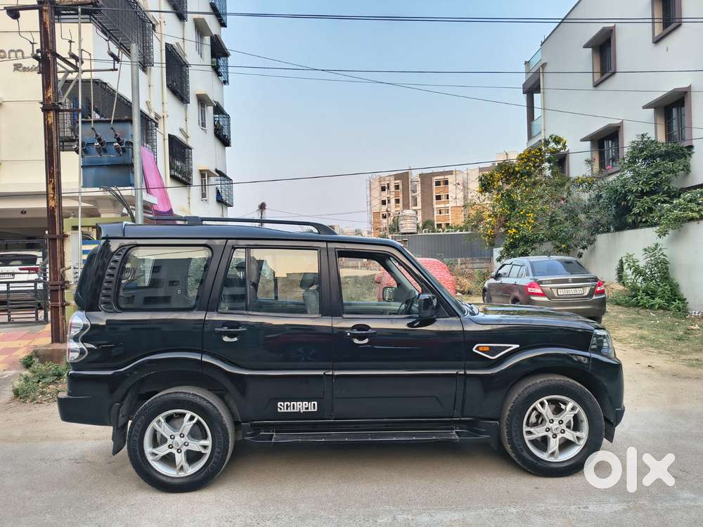 Mahindra Scorpio S10 At 2wd, 2016, Diesel