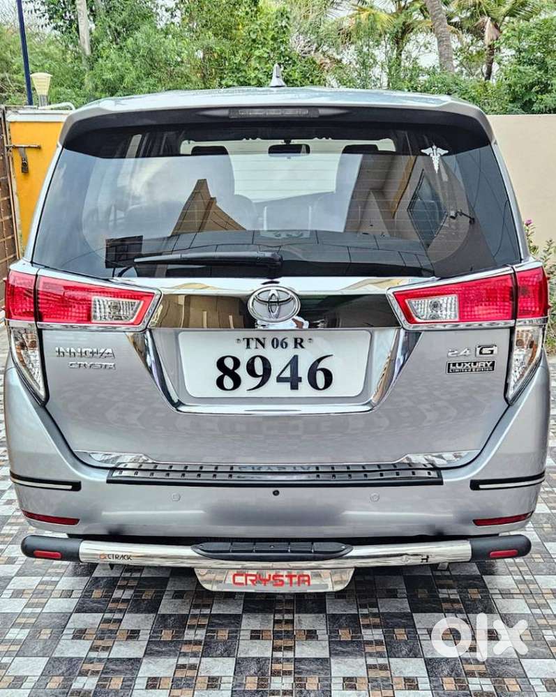 Toyota Innova Crysta 2.4 G Plus Mt 7 Str, 2017, Diesel