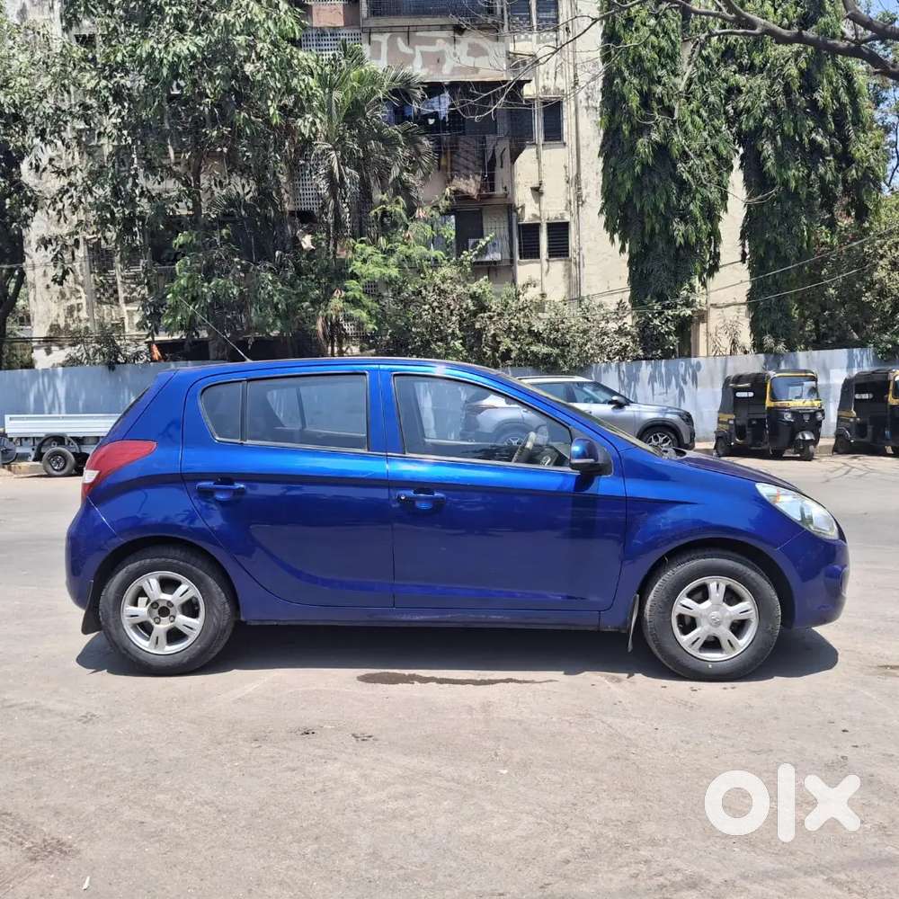 I20 Sports Petrol + Cng