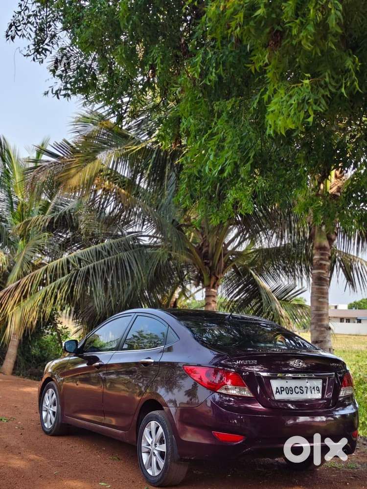 Hyundai Fluidic Verna 2013