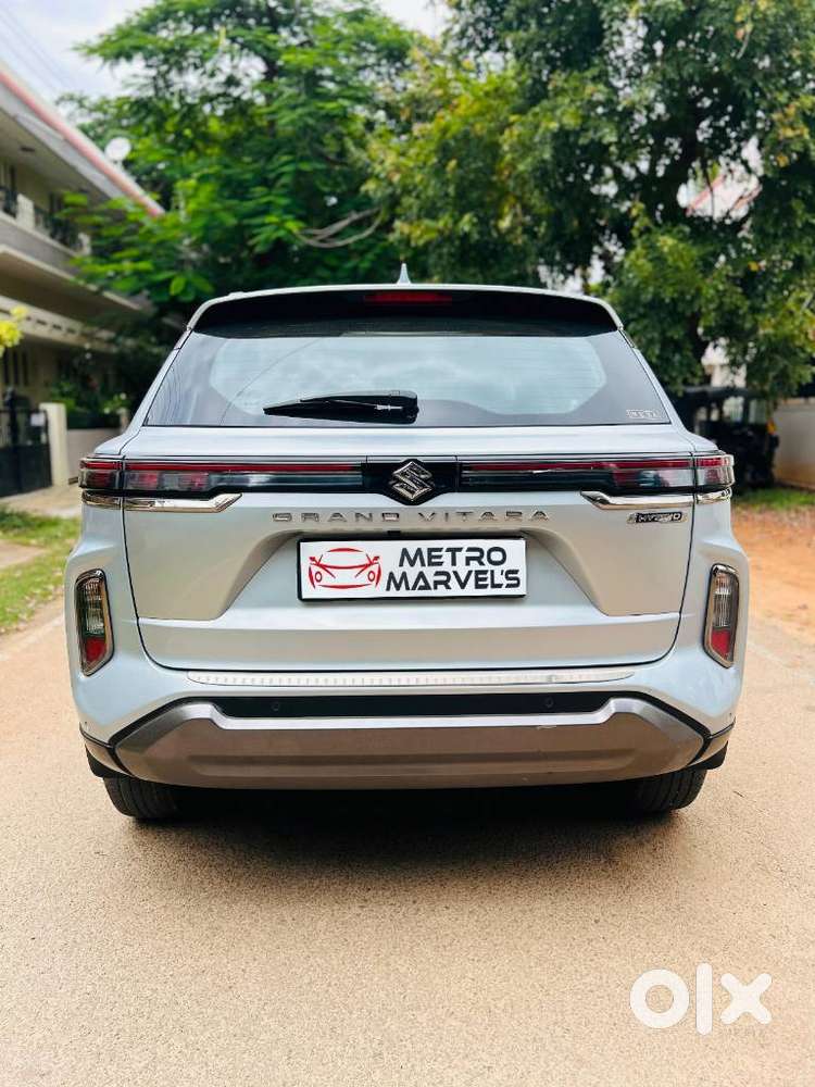 Maruti Suzuki Grand Vitara 1.5 Zeta Plus Intelligent Hybrid Ecvt, 20..