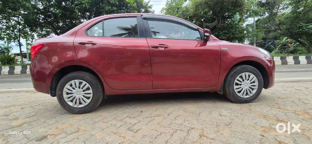 Maruti Suzuki Swift Dzire 1.3 Vxi, 2019, Petrol