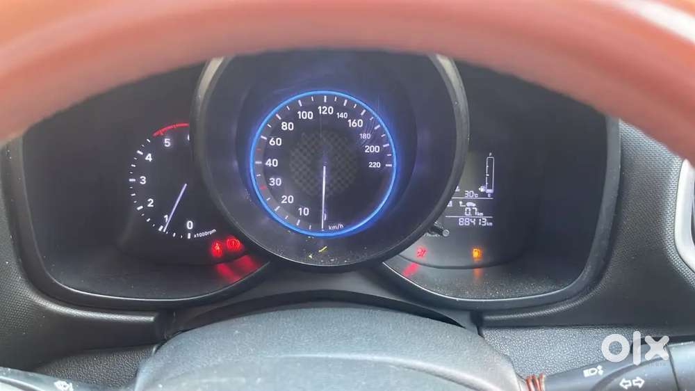Hyundai Venue Crdi Manual 2021