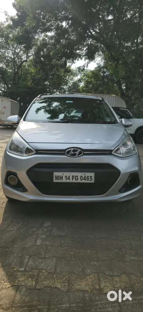 Hyundai Grand I10 Sportz 2015 Petrol 70000 Km Driven