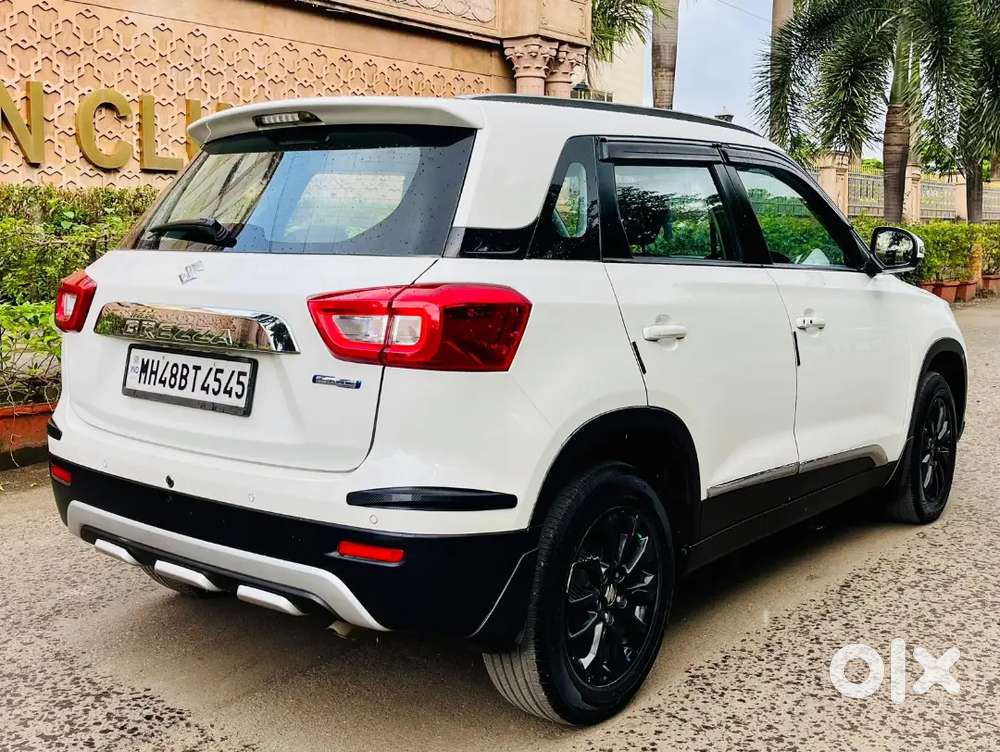 Vitara Breeza Smart Hybrid Petrol Automatic Top Model 2020 1st 18k Kms