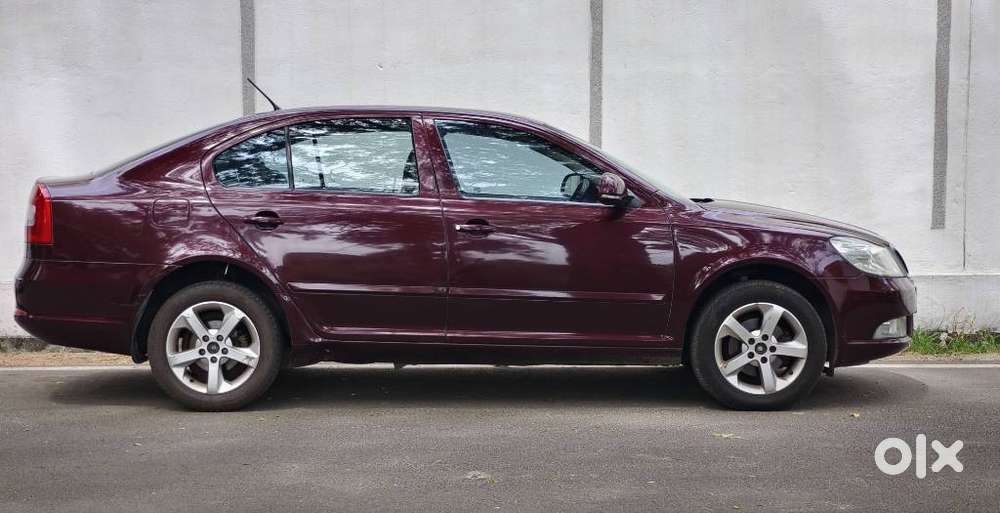 Skoda Laura Elegance 2.0 Tdi Cr Mt, 2012, Diesel