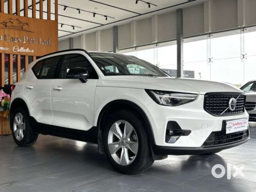 Volvo Xc40 B4 Ultimate, 2023, Petrol