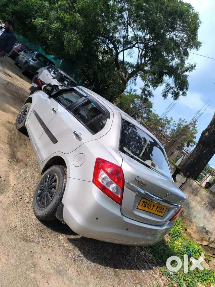 Maruti Suzuki Dzire 2017 Petrol 103000 Km Driven