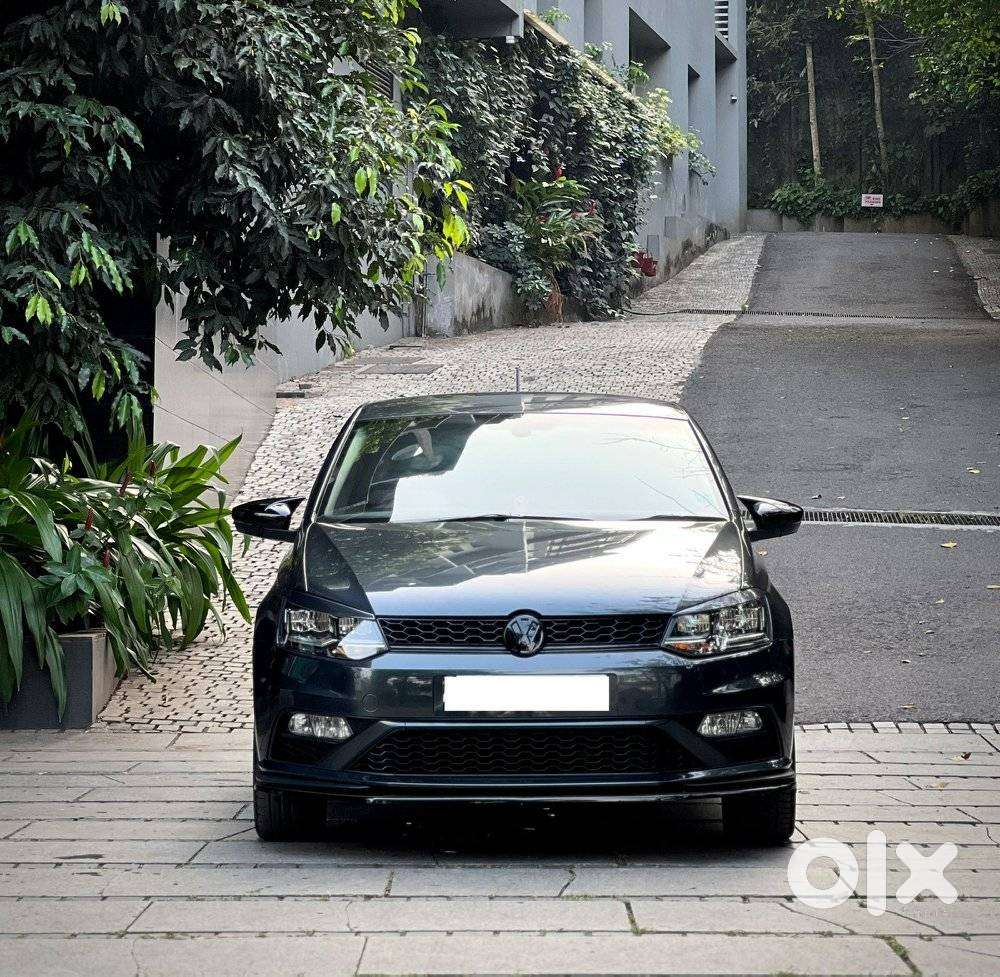 Volkswagen Vento 1.2 Highline Plus At 16 Alloy, 2019, Petrol