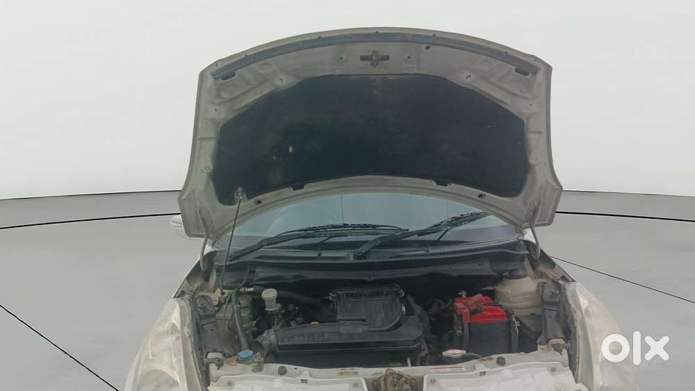 Maruti Suzuki Swift 2011-2014 Vxi, 2013, Petrol