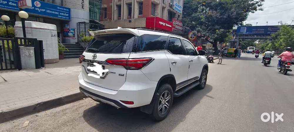 Toyota Fortuner 2022 Diesel 94000 Km Driven