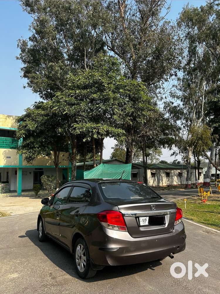 Honda Amaze 2nd Gen 2014 Diesel Well Maintained