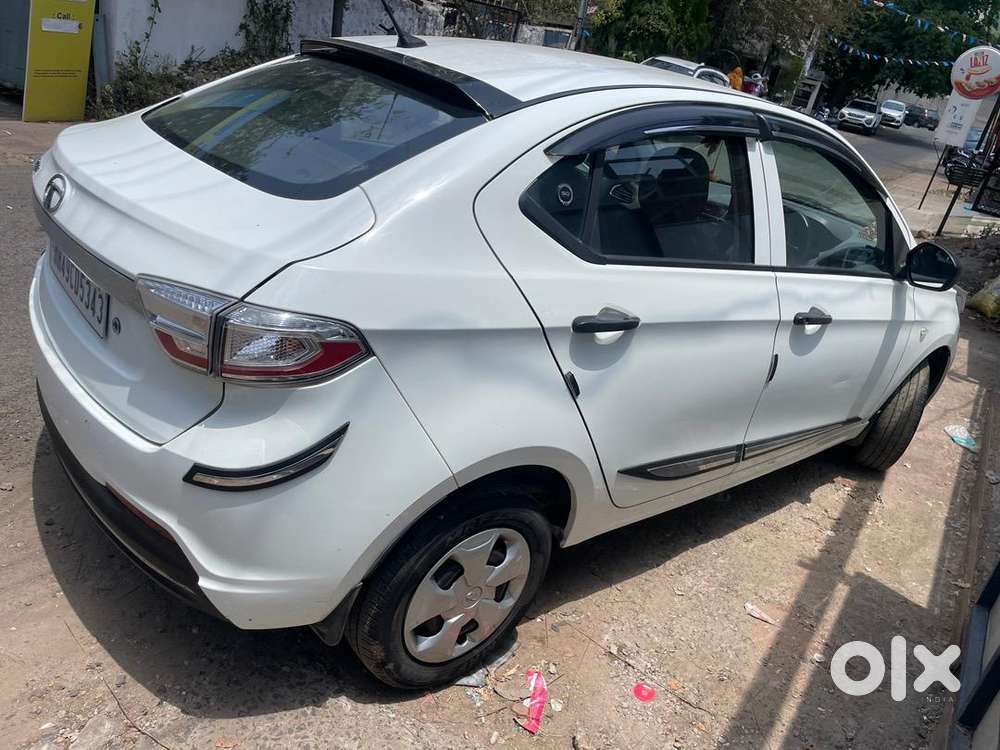 Tata Tigor 2024 Petrol Well Maintained