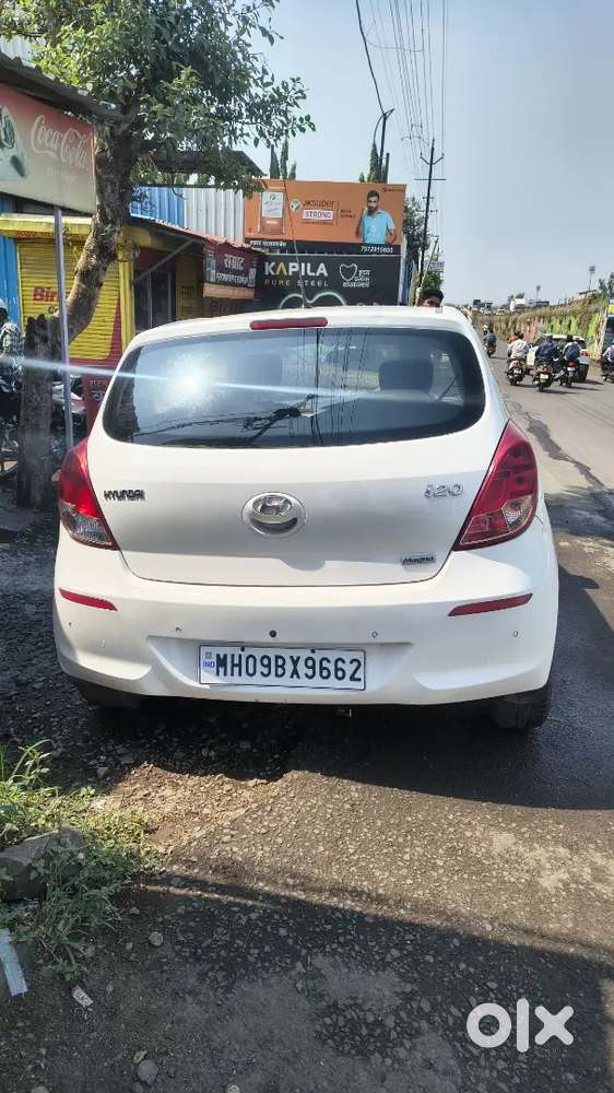 Model - Hyundai I20
Running - 115000
Insurance - Yes