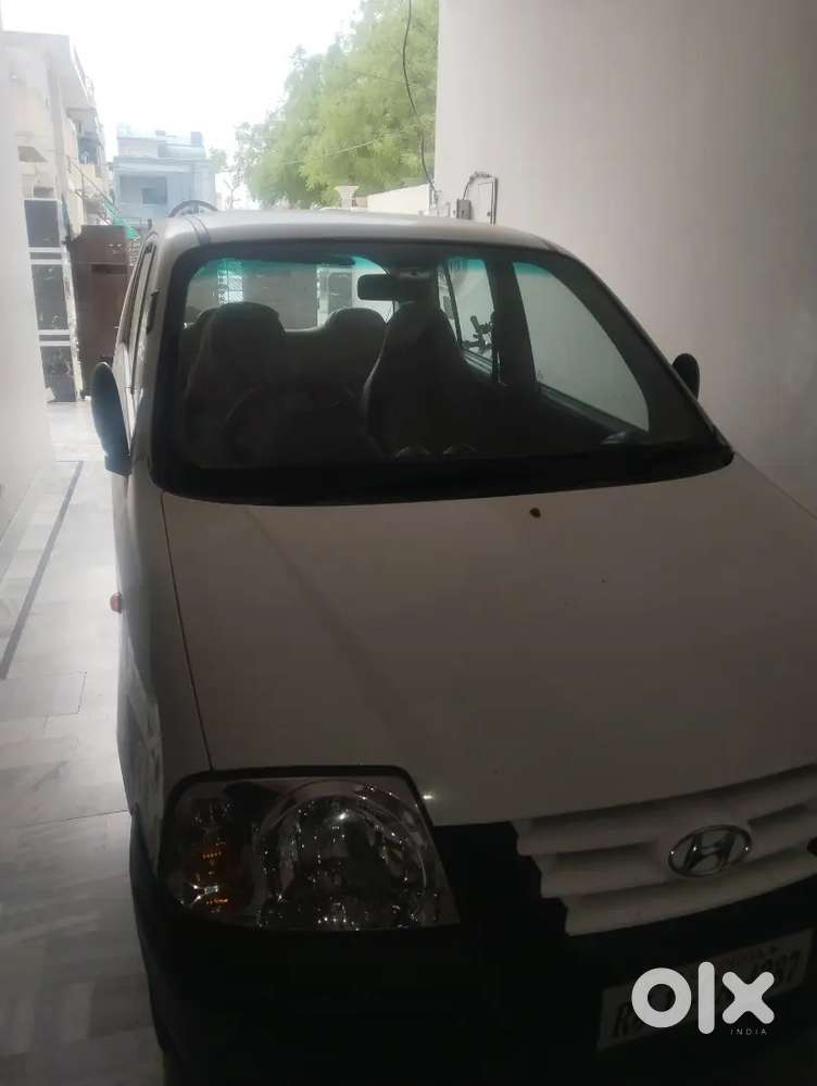 Single Hand 
A1 Condition 
White Colour
Ls Model
Company Packed Engine