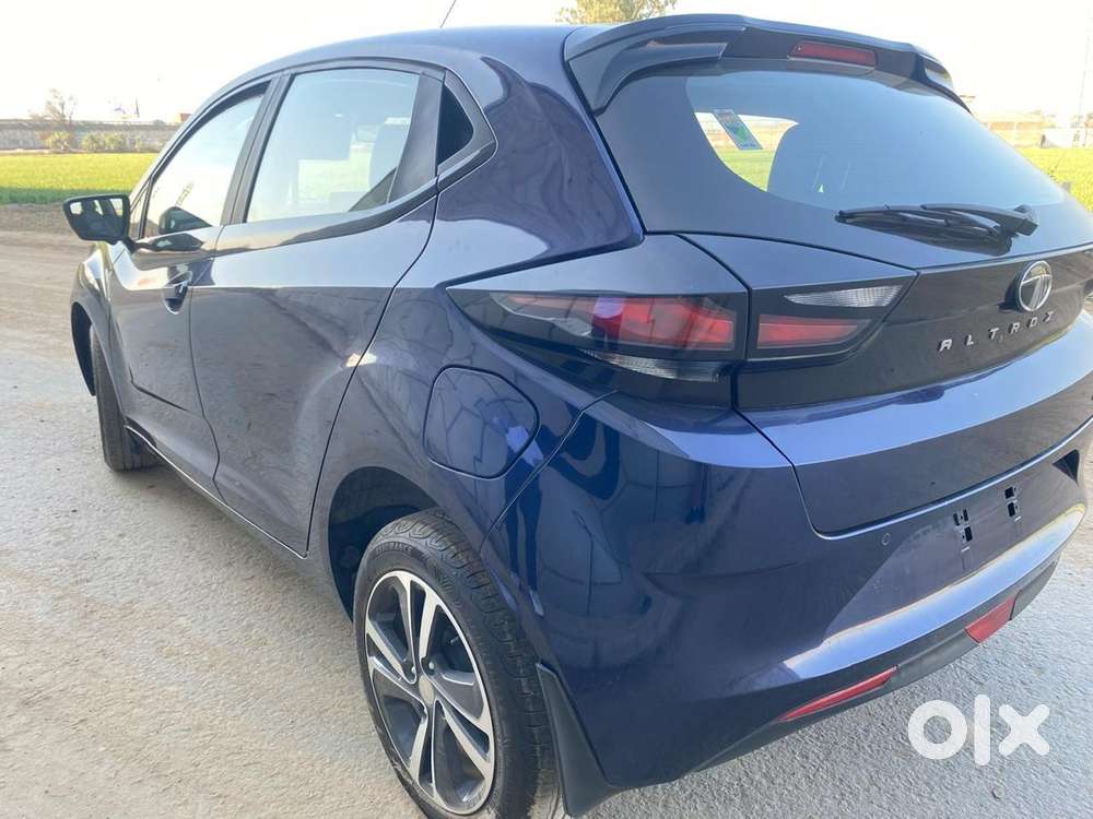 Tata Altroz Petrol 2022