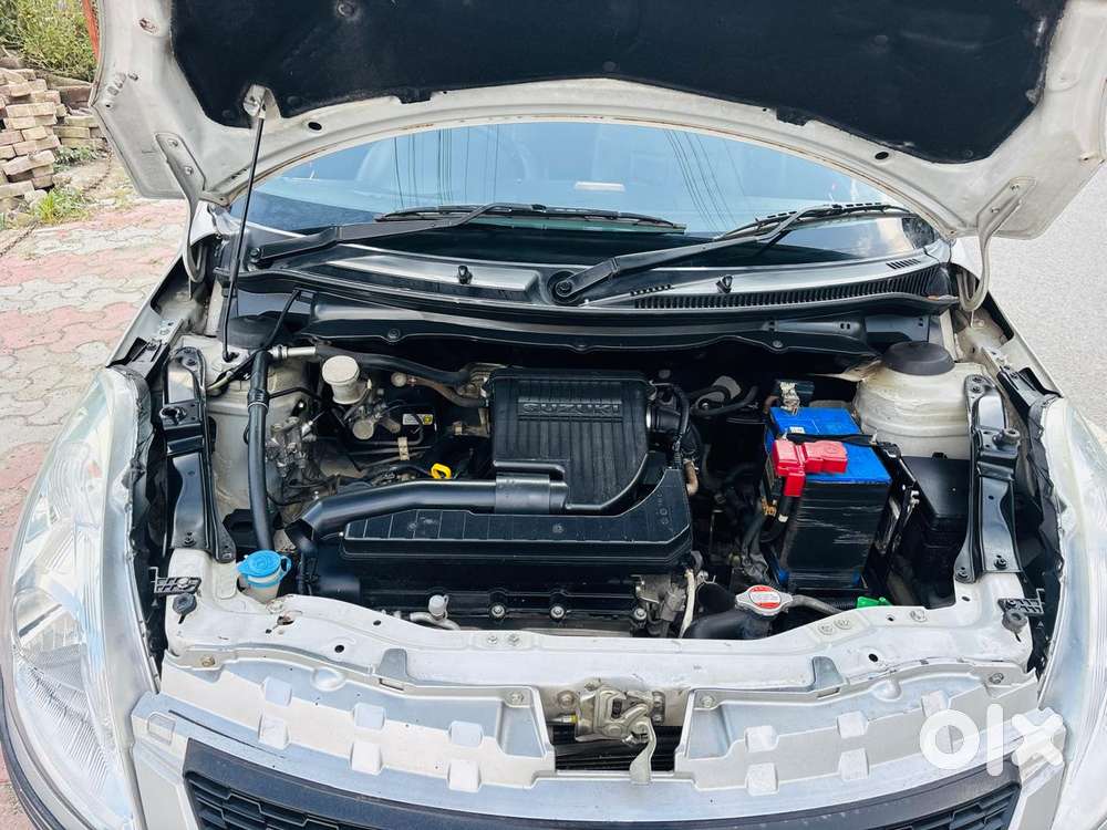 Maruti Suzuki Swift Vxi Optional, 2016, Petrol