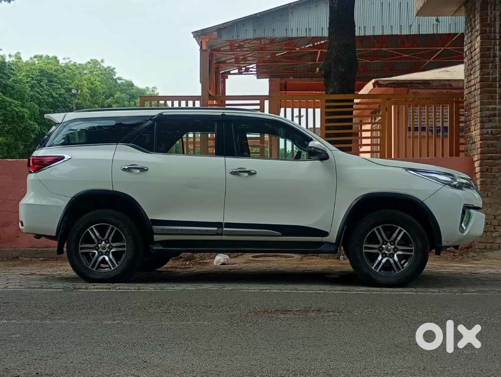 Toyota Fortuner 4x2 At 2.8 Diesel, 2019, Diesel