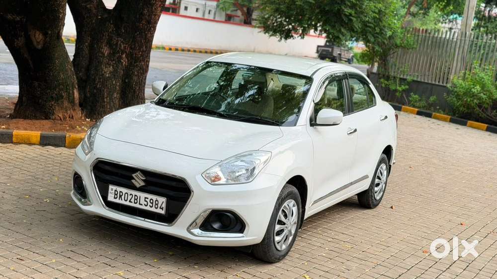 Maruti Suzuki Dzire 1.2 Vxi, 2023, Petrol