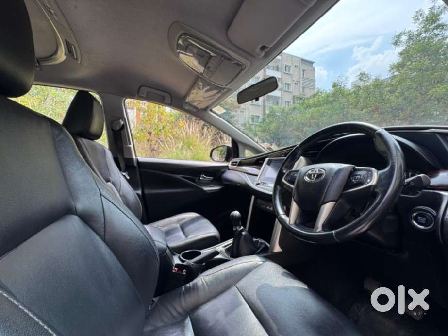 Toyota Innova Crysta 2.4 Zx Mt, 2017, Diesel