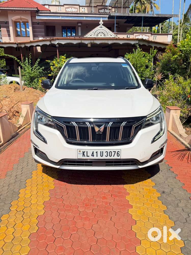 Mahindra Xuv700 Petrol 2023