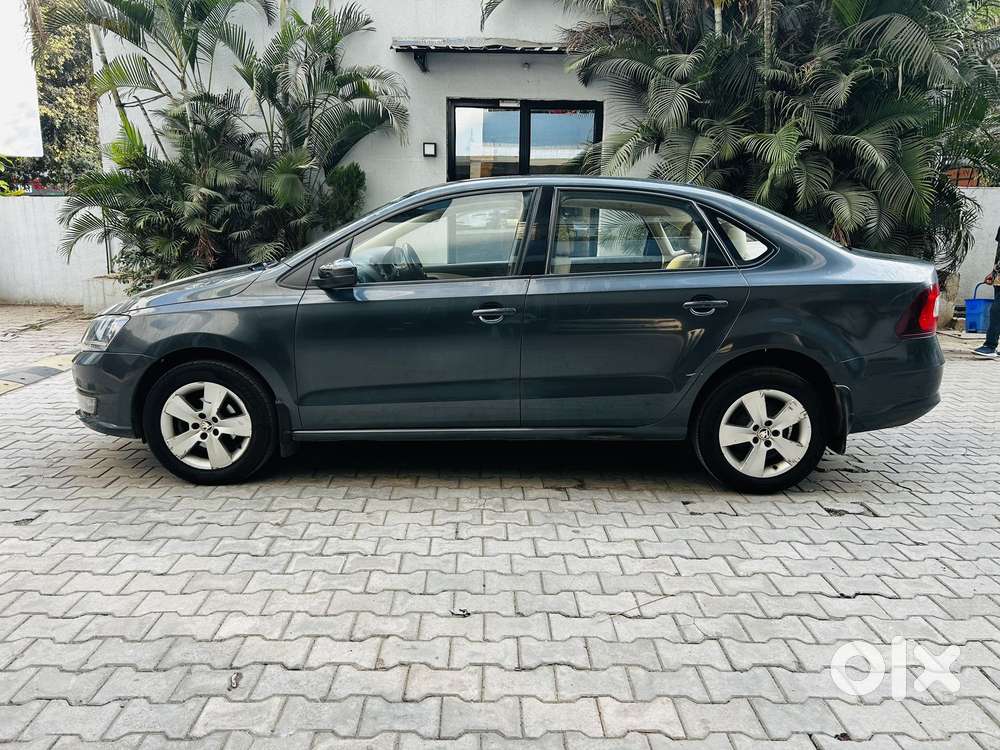 Skoda Rapid 1.6 Mpi At Style, 2019, Petrol