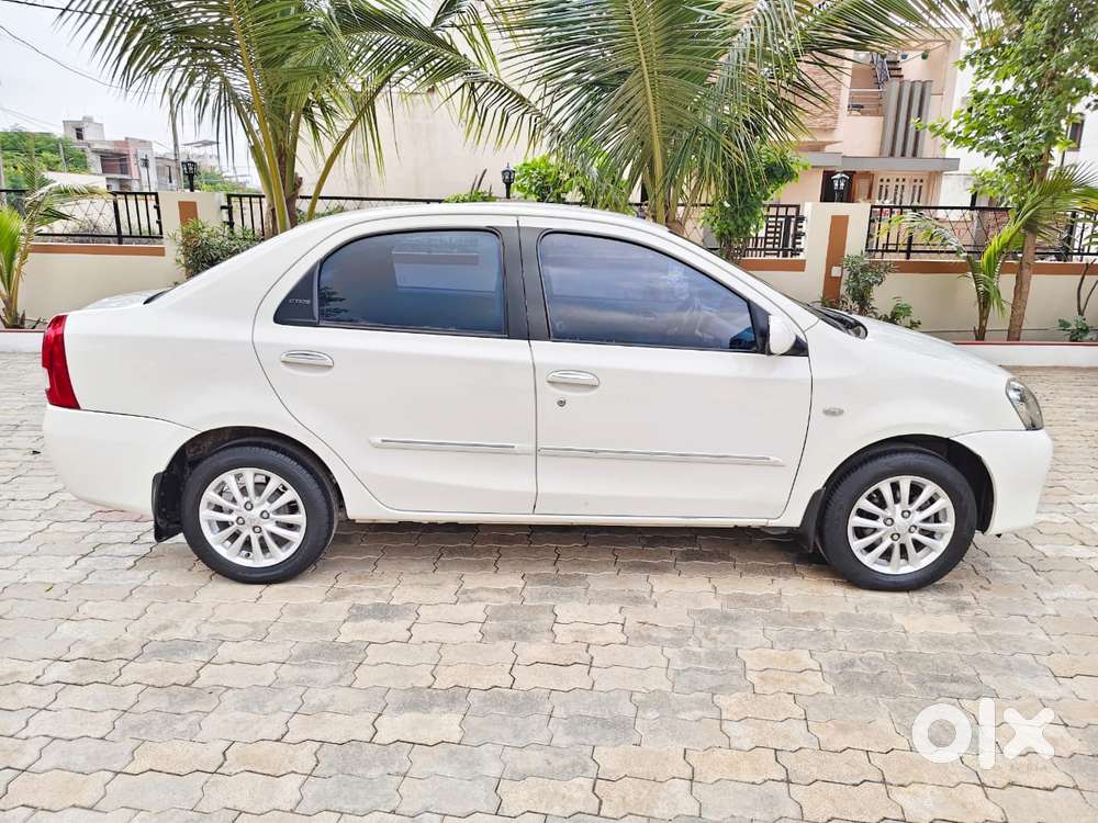Toyota Etios Vx Xclusive, 2011, Petrol