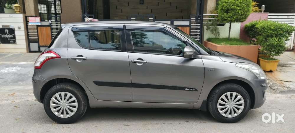 Maruti Suzuki Swift 1.2 Vxi (o), 2012, Petrol
