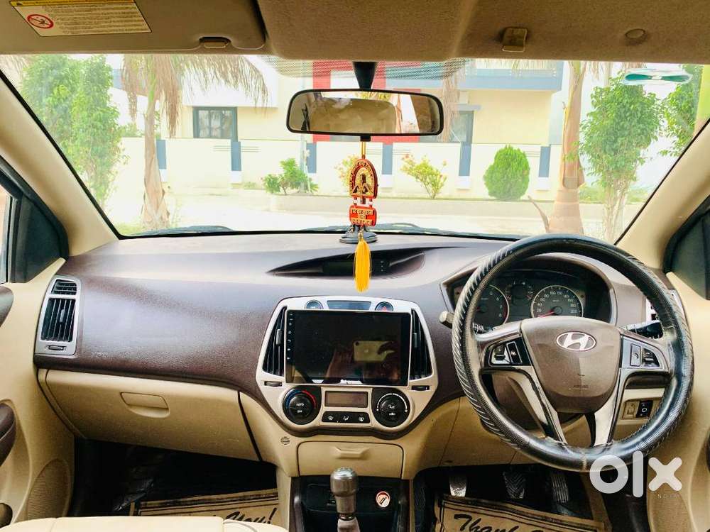Hyundai I20 Petrol + Cng
