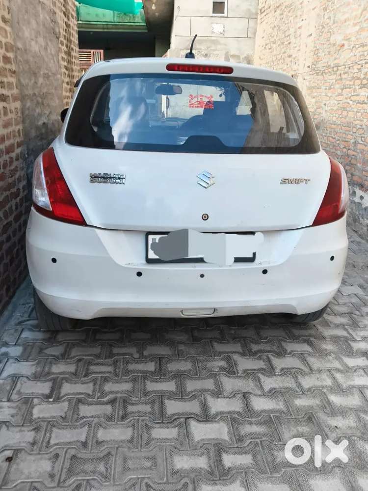 2017 Maruti Swift Lxi Petrol And Cng Tyre Condition All Good
