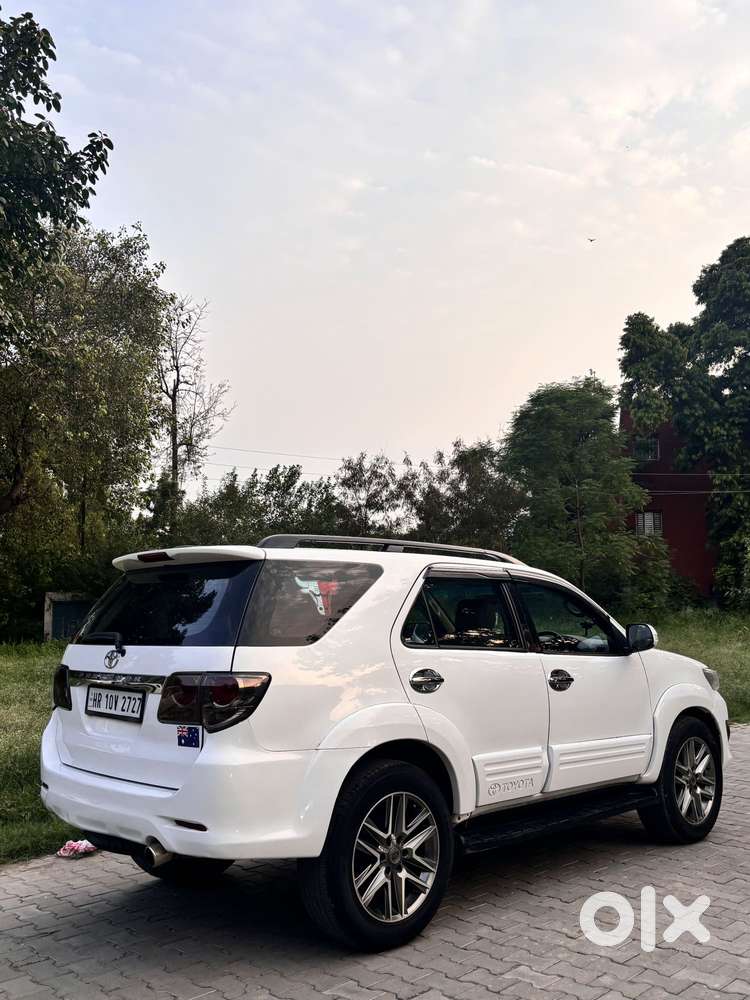 Toyota Fortuner 4x2 Manual, 2013, Diesel