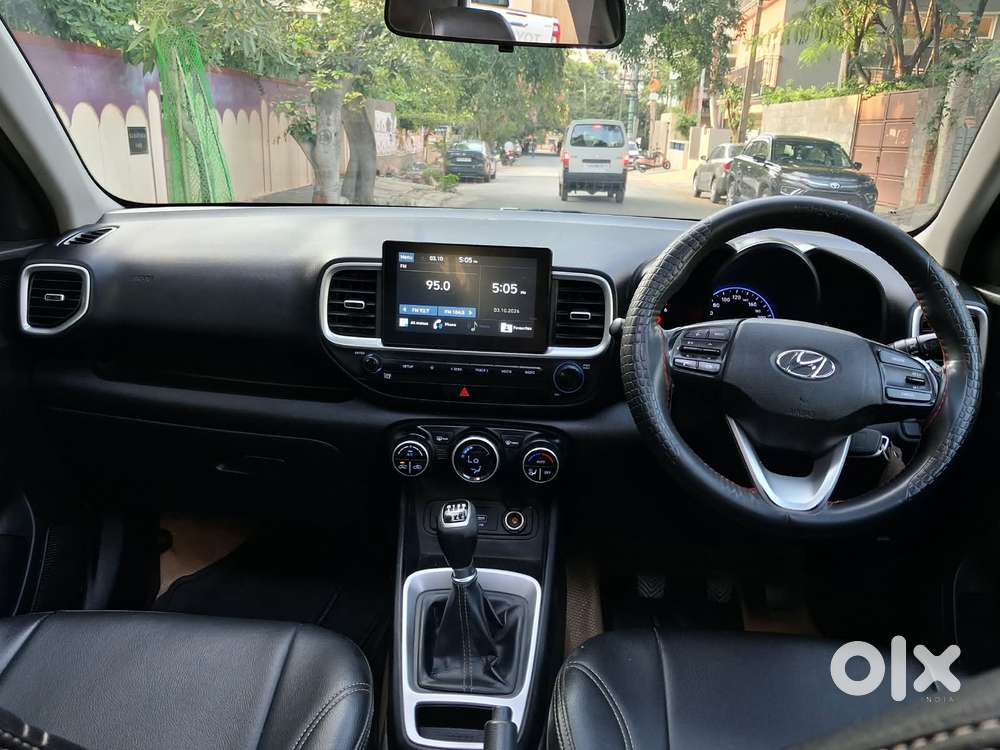 Hyundai Venue Sx (o) Mt 1.5 Diesel, 2019, Diesel