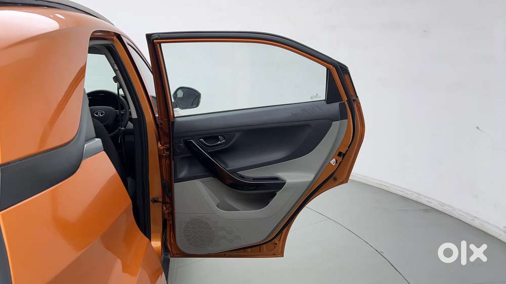 Tata Nexon 1.5 Revotorq Xma Amt (s), 2019, Petrol