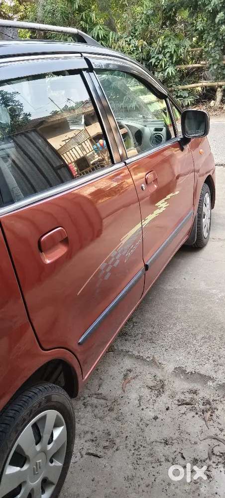 Maruti Suzuki Zen Estilo 2012