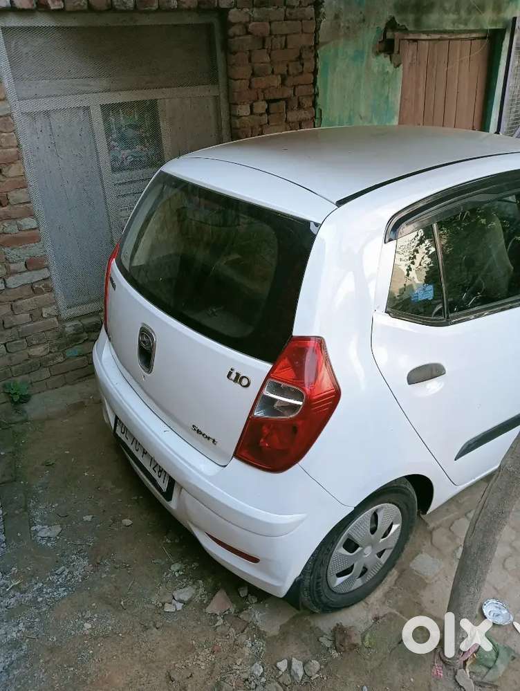 Hyundai I10 2012 Cng & Hybrids 70 Km Driven