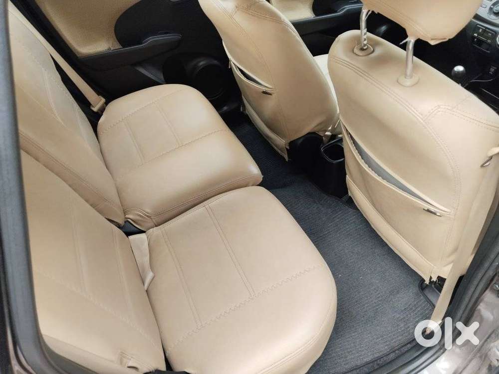 Honda Jazz S Mt I-vtec, 2011, Petrol