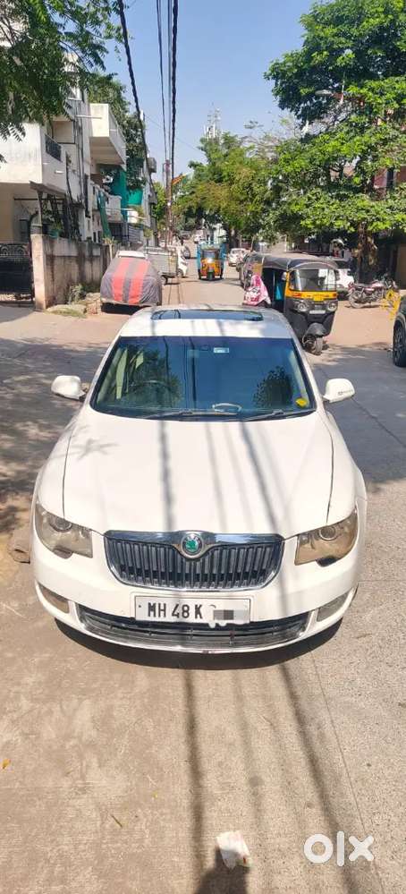 Skoda Superb 2011