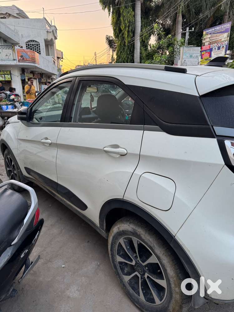 Tata Nexon Petrol 2021