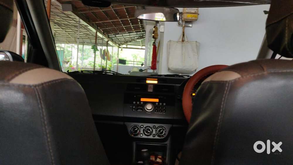 Maruti Suzuki Swift Dzire 1.2 Vxi Bsiv, 2012, Petrol