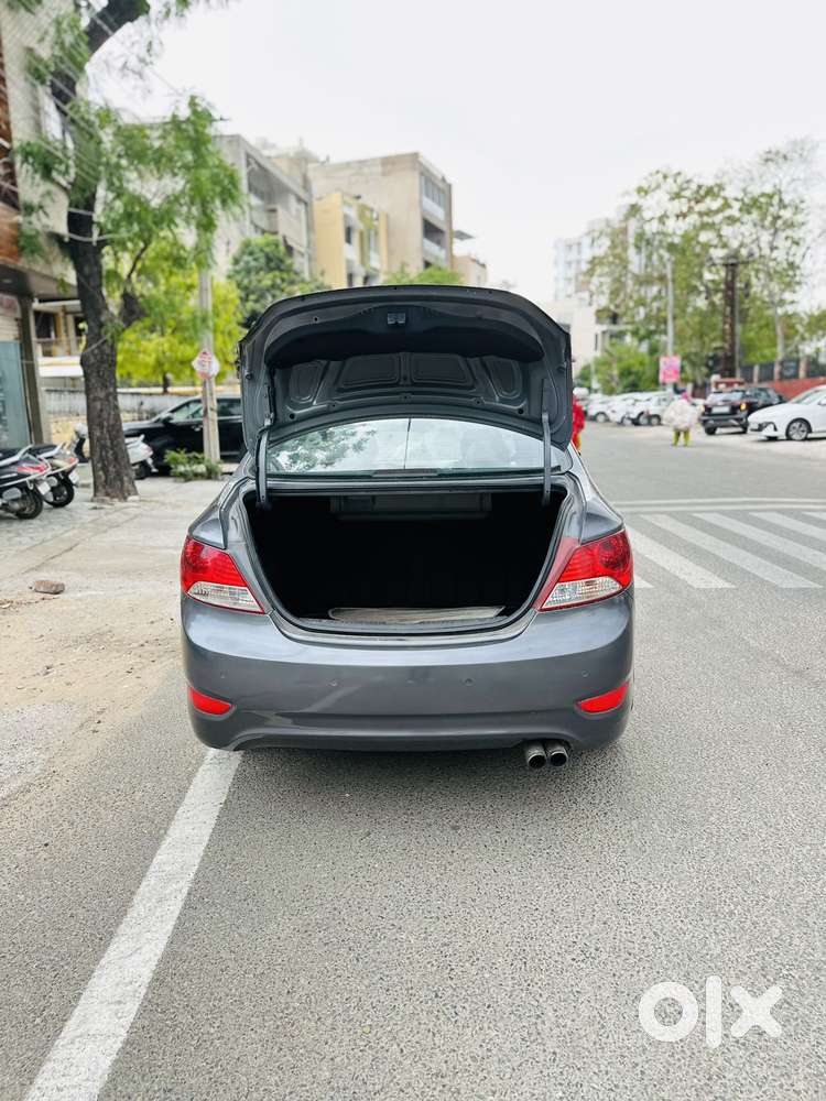 Hyundai Verna Crdi 1.6 At Sx Option, 2014, Diesel