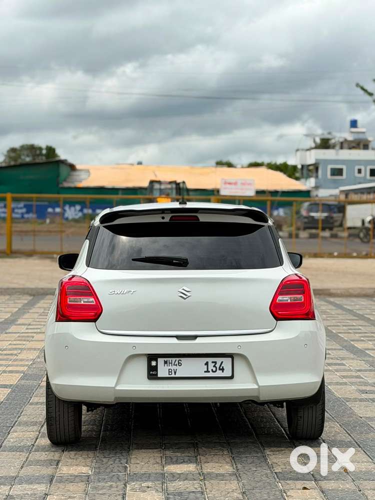 Maruti Suzuki Swift 1.3 Zxi, 2020, Petrol