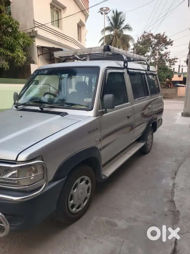 Toyota Qualis 2004 Diesel Well Maintained