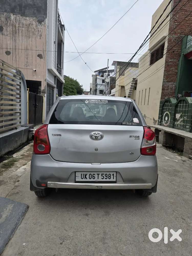 Toyota Etios Liva 2011 1.2 G