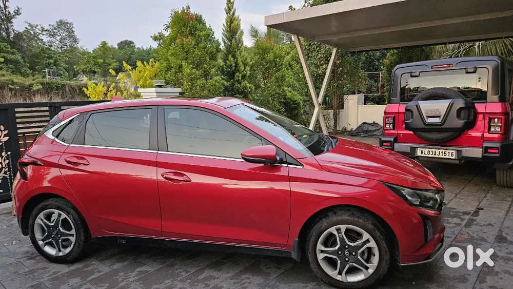 I20 Sportz Optional With Sunroof