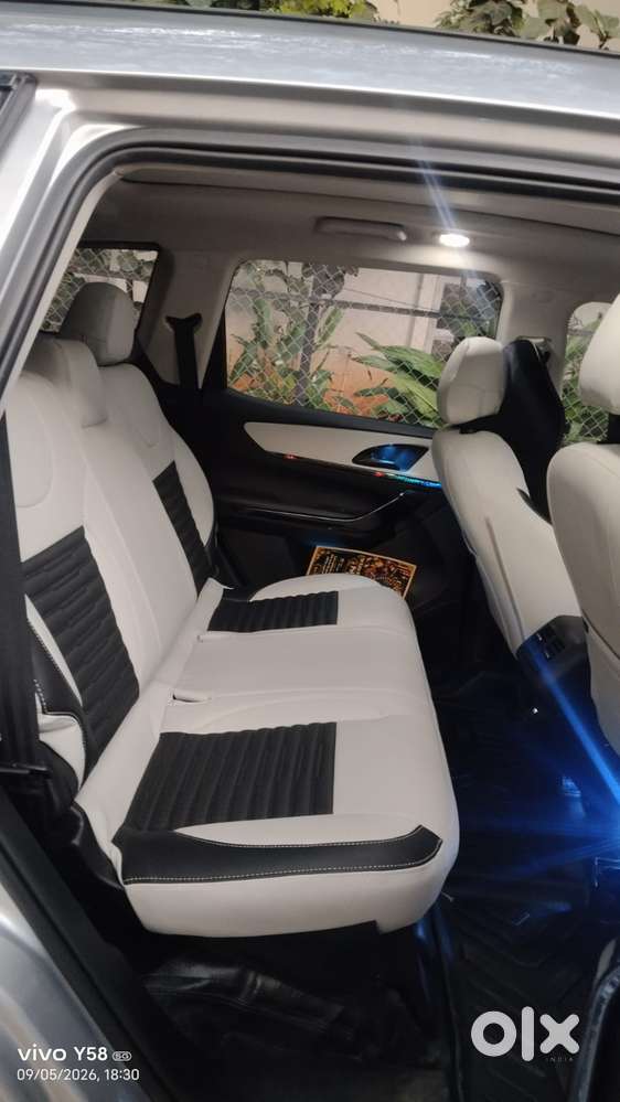 Mahindra Xuv700, 2023, Diesel